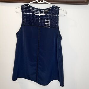 NWT Banana Republic Ladies Navy Blue Sleeveless Blouse Size Small